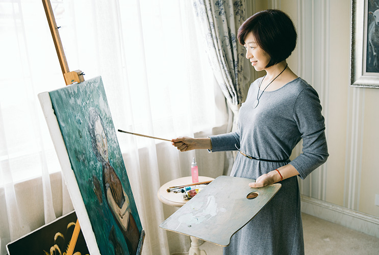 生活家：Ingrid  射手座，正经历人生第二个25岁，上市公司CEO，绘画6年。
气场这东西藏不住也无法伪装，好的修养、家教、言行，这些于成年人来说零妥协的事情，从来和年龄、外貌、金钱无关，只和如何对待生活有关。